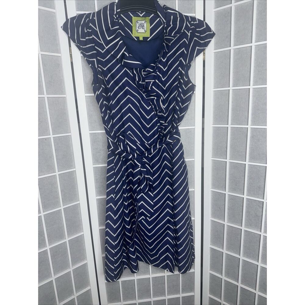 Elizabeth McKay Navy & White Chevron Dress Size 6